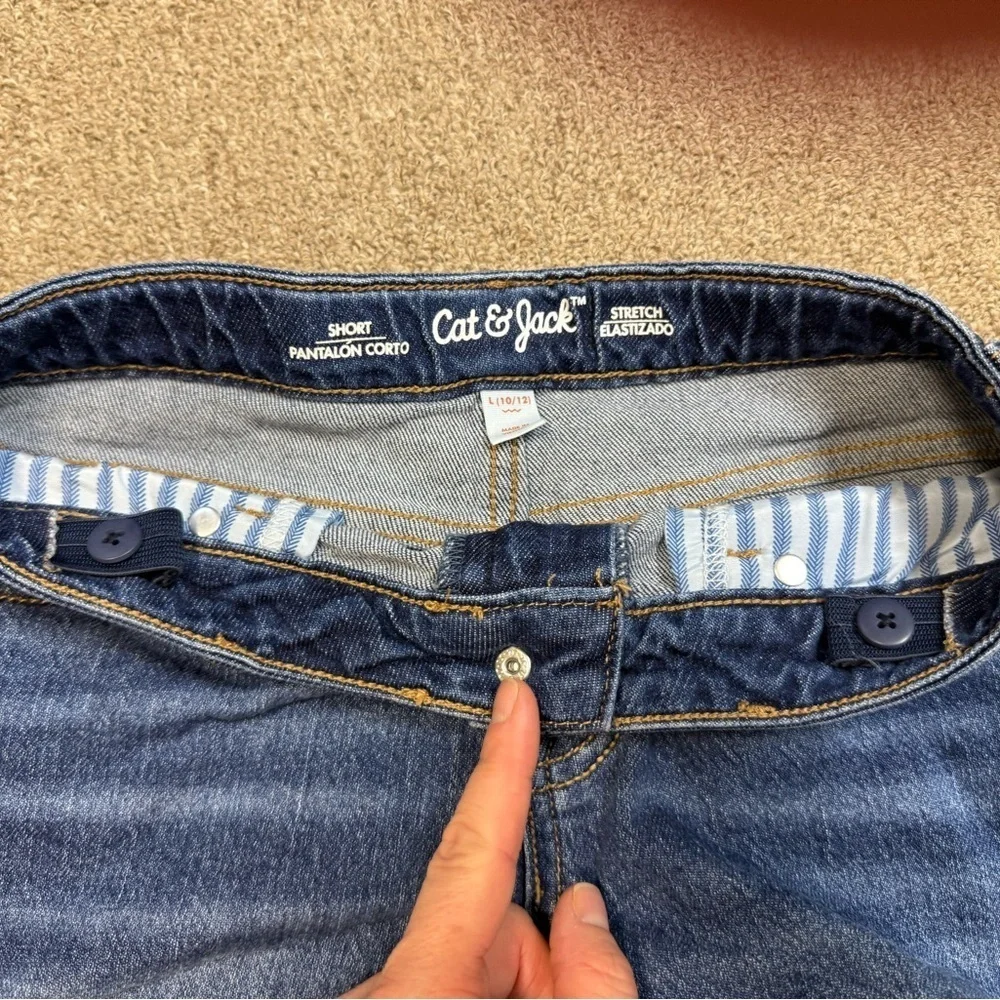 Cat & Jack: Girls Blue Raw Denim Shorts, Size L (10-12)